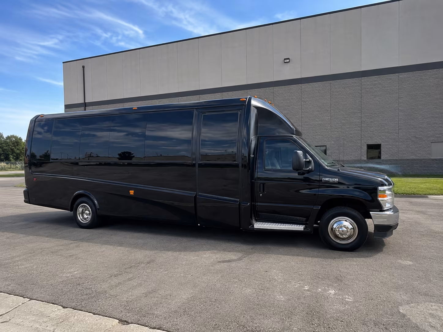 bus rentals for bands and performers traveling through cherry hill