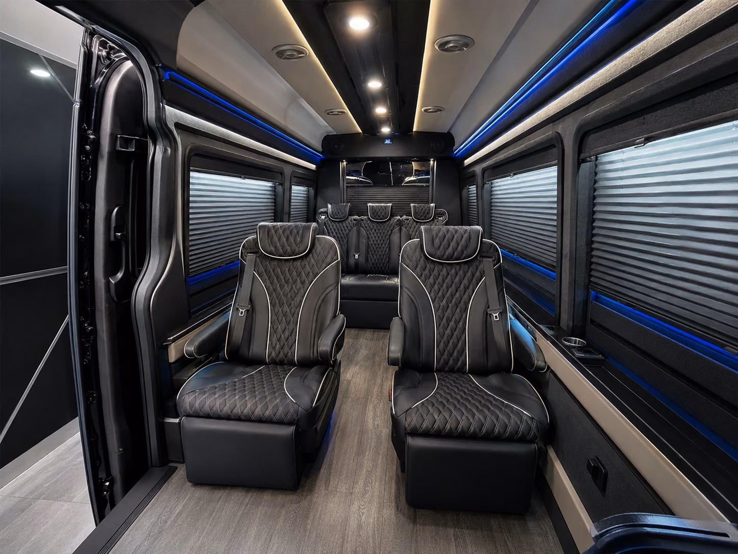 corporate executive airport shuttle service in cherry hill nj