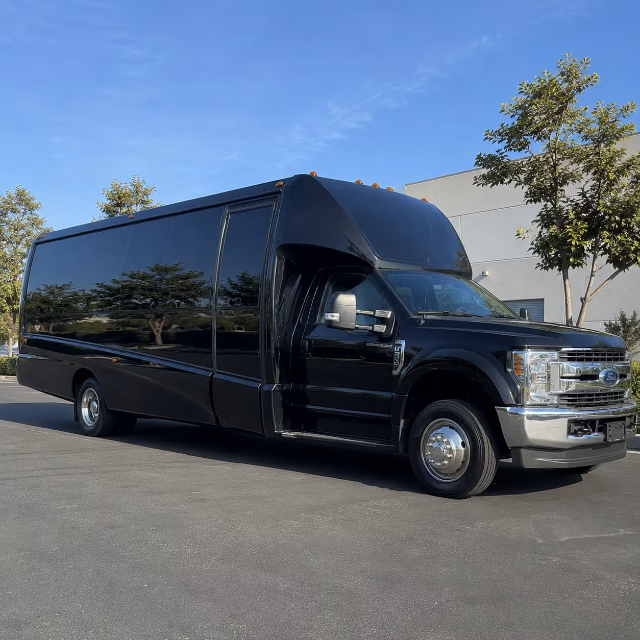 quincea n era sweet 16 party bus rental
