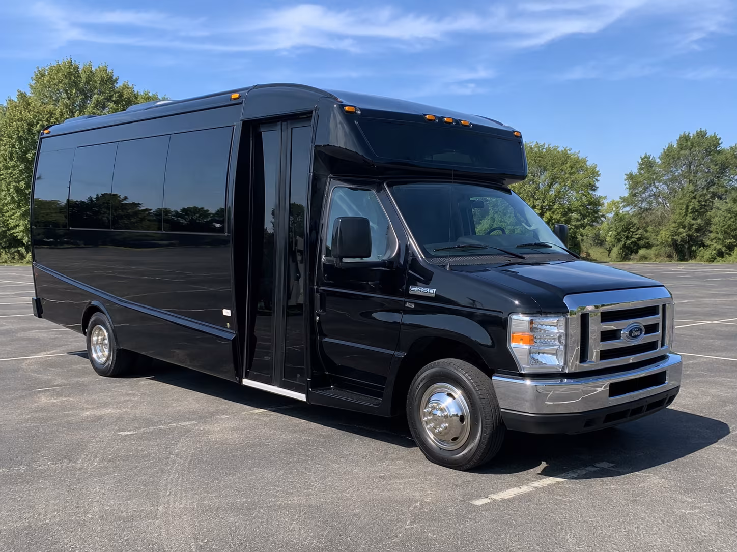 rent a bus in cherry hill for pre prom dinners and photo stops